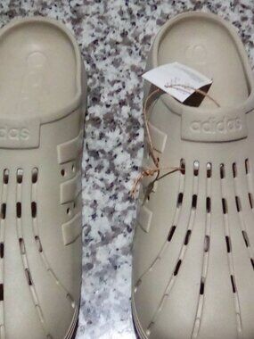 Adidas Adilette Slip Into